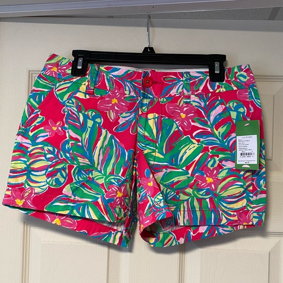 Lilly Pulitzer Pants - Lilly Pulitzer Jungle Tumble Print Callahan Shorts